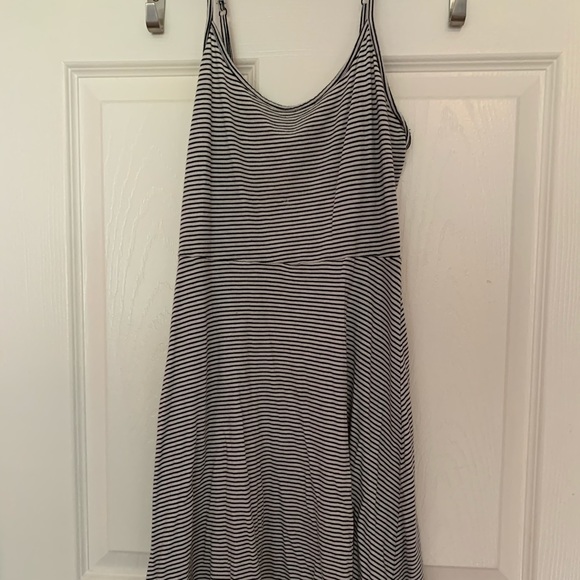 🛍3/30$ Black and white dress - Picture 2 of 7